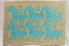 Load image into Gallery viewer, Cubre Bocas Artesanales - Caballos