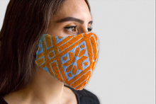 Load image into Gallery viewer, Cubrebocas Modelo 2 Lisos