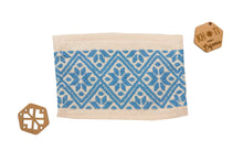 Cargar imagen en el visor de la galería, Handmade Masks - Square (White)