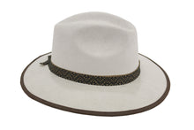 Cargar imagen en el visor de la galería, Sombrero Fedora - Blanco de Gamuza
