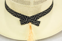 Cargar imagen en el visor de la galería, Sombrero de lona - Beige 1

